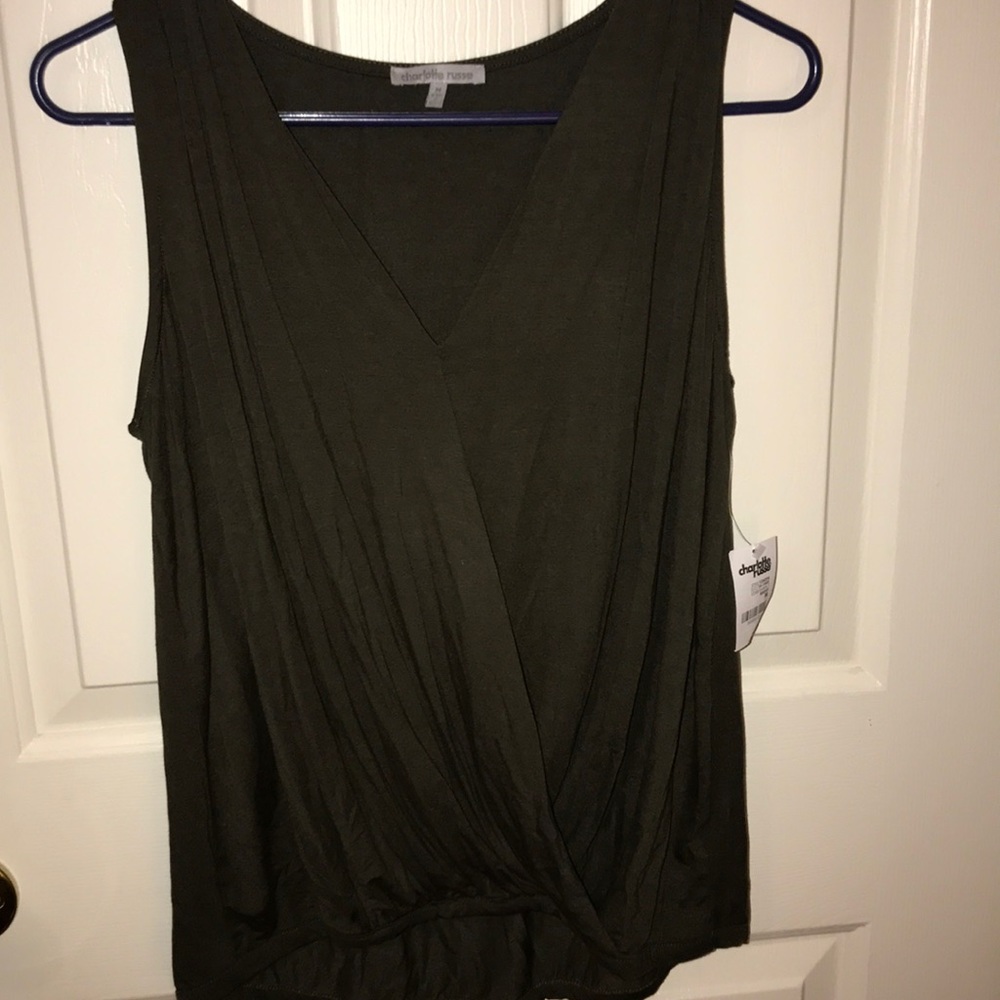 Scoop front tank top